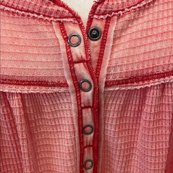 Women's Free People Pink Button-Down Boho Tunic - Picture 3 of 4